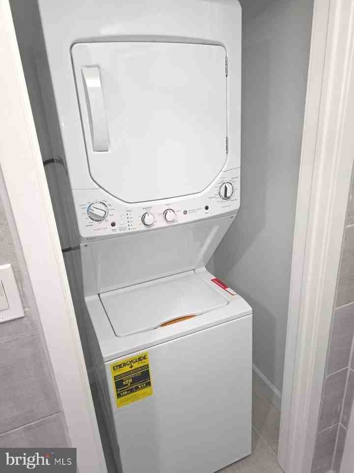 514 Ryers Ave Unit B - Photo 4 of 20