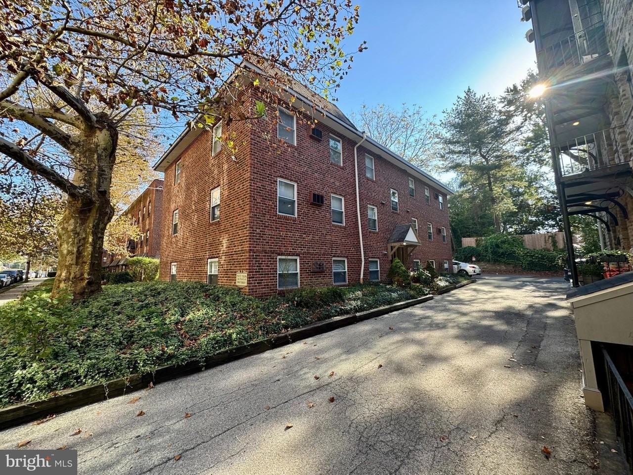 200 W Evergreen Ave Apt B1 - Photo 2 of 14