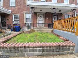 featured image of 158 Rosemar St