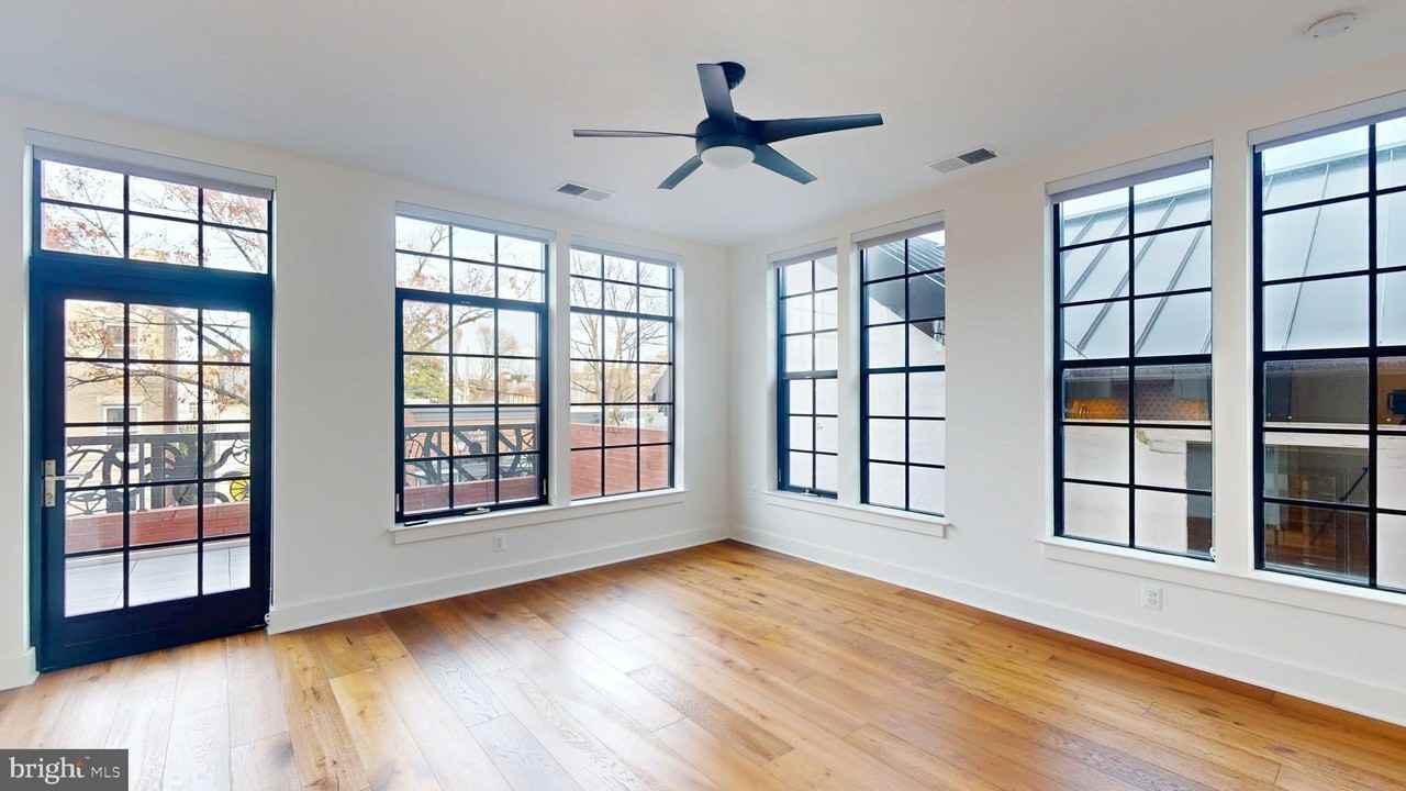 1312 King St Apt 207 #207 - Photo 6 of 18