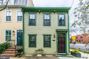 1022 Oronoco St - Photo 1 of 1