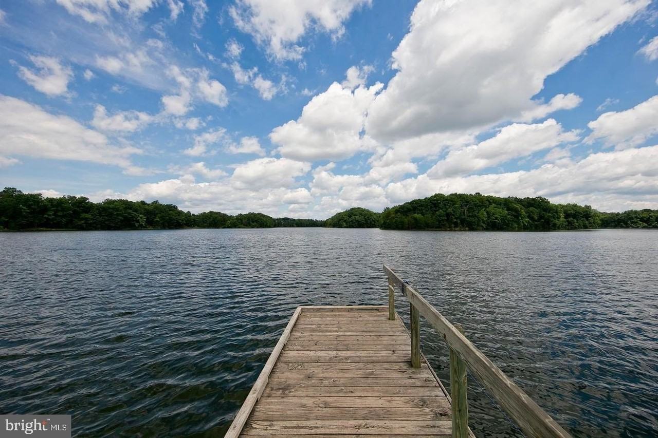 105 Bayhill Ter - Photo 3 of 32