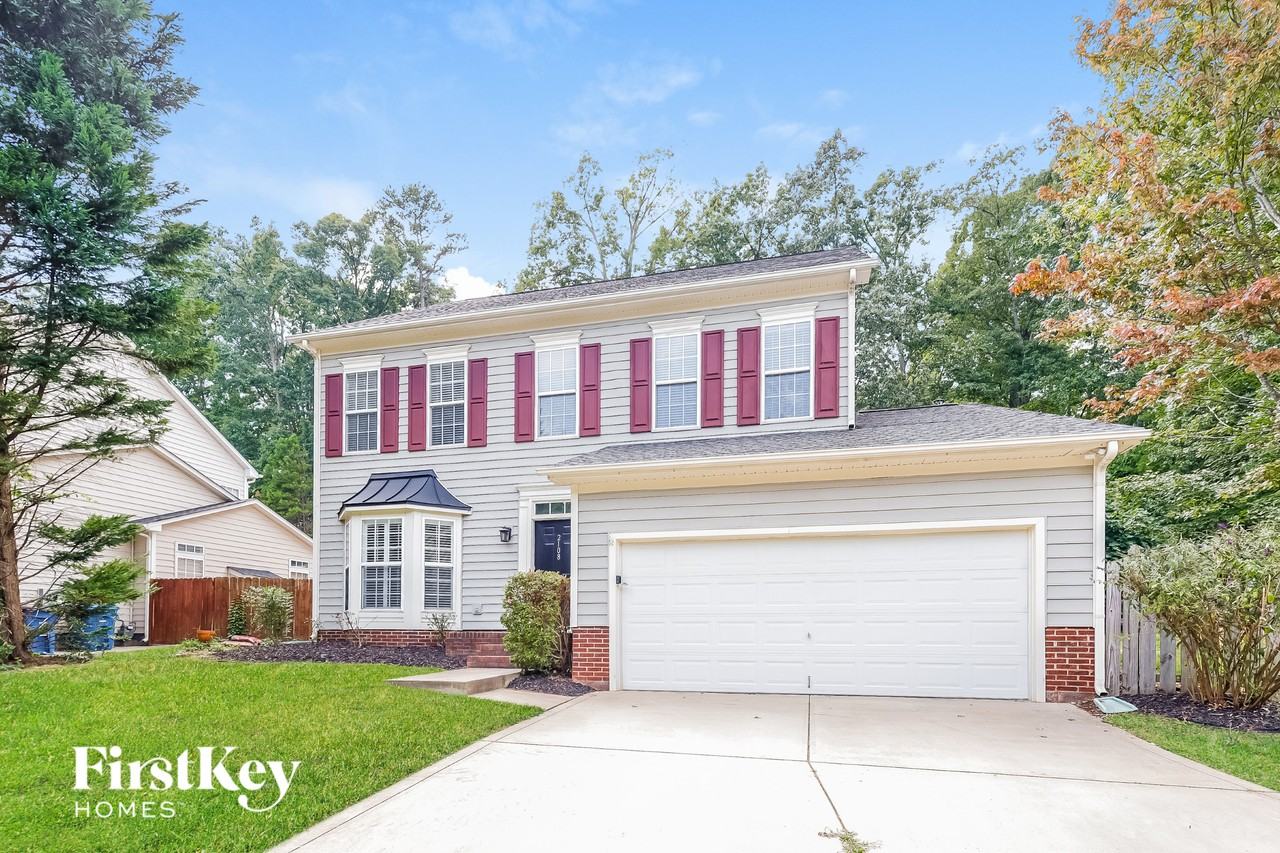 2108 Pineapple Ct - Photo 2 of 15