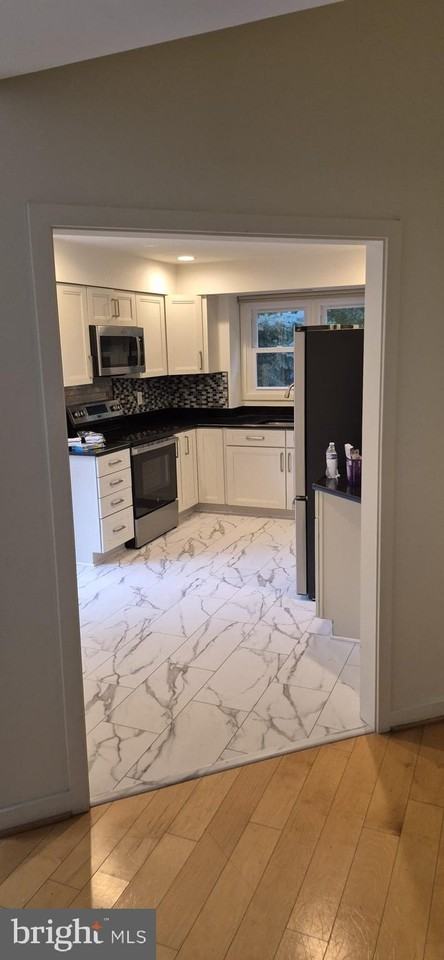 479 Montalto Dr - Photo 3 of 12