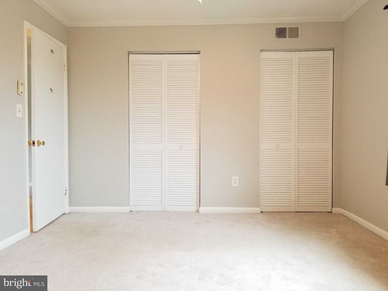 1543 Colonial Dr Apt 201 - Photo 6 of 8