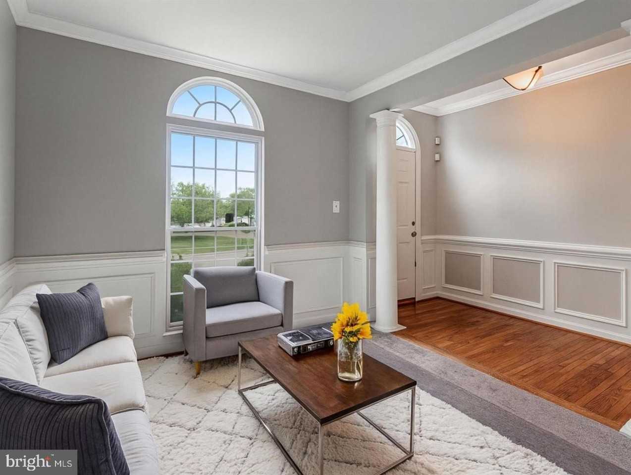 5213 Yellow Birch Dr - Photo 5 of 14