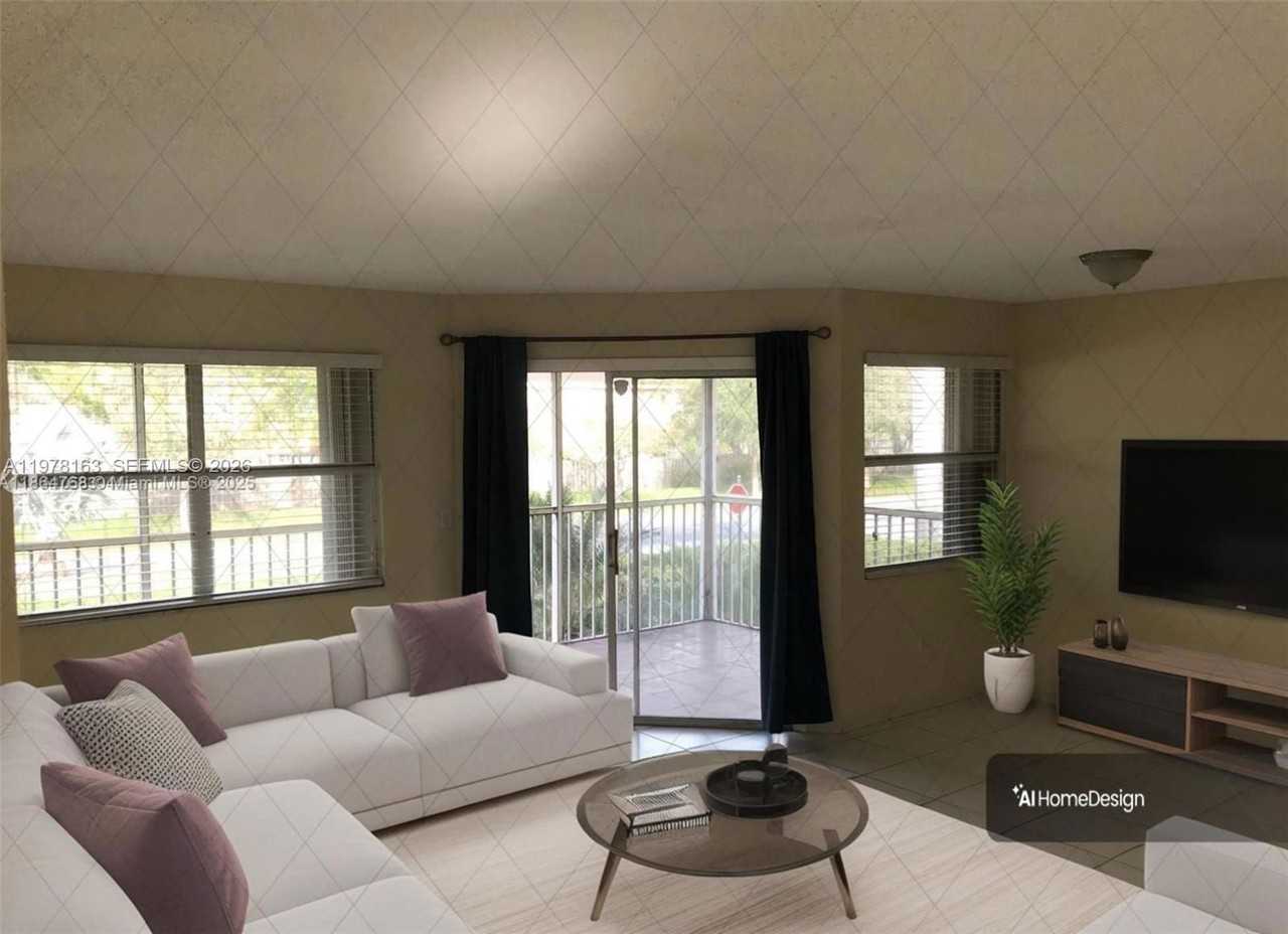 2534 Se 19th Pl #204 - Photo 7 of 8