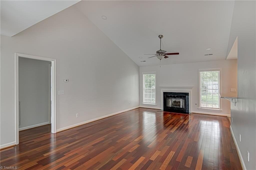 2404 Glen Meadow Dr - Photo 5 of 37