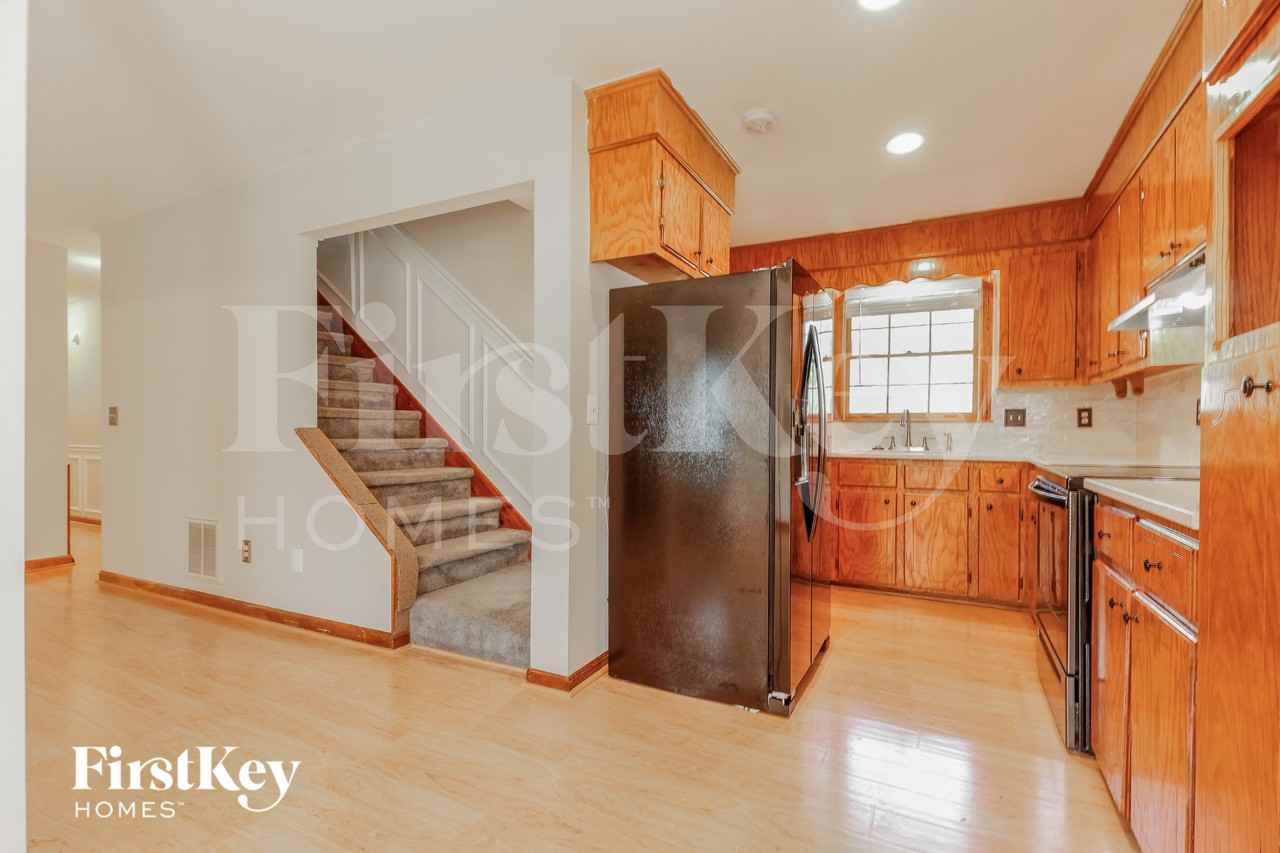 1301 Apache Pine Dr - Photo 5 of 15