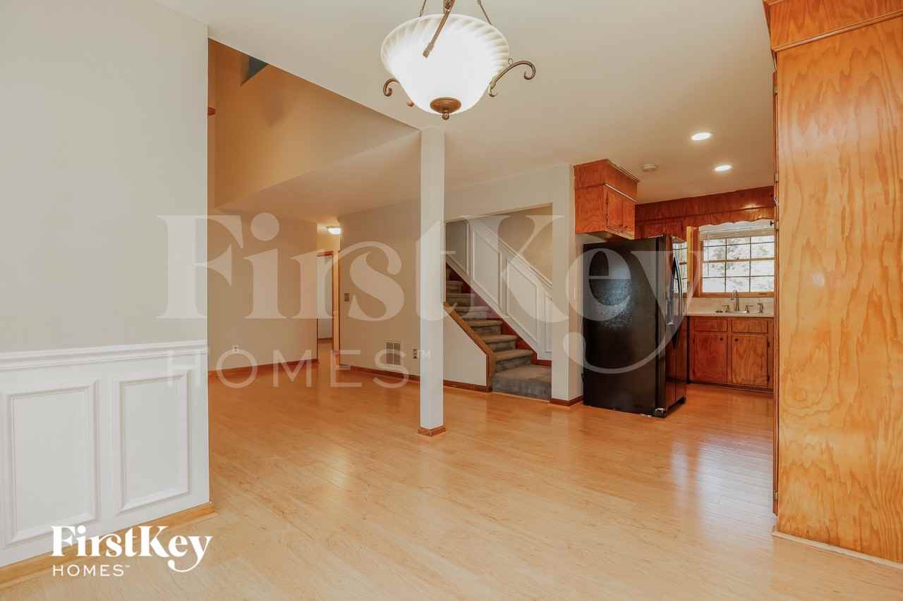 1301 Apache Pine Dr - Photo 7 of 15