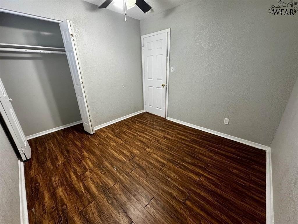 1710 10th St #4 - Photo 5 of 8