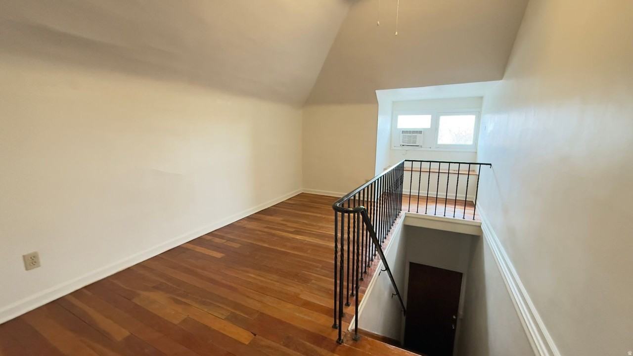 813 E 100 S Unit 6 - Photo 2 of 9