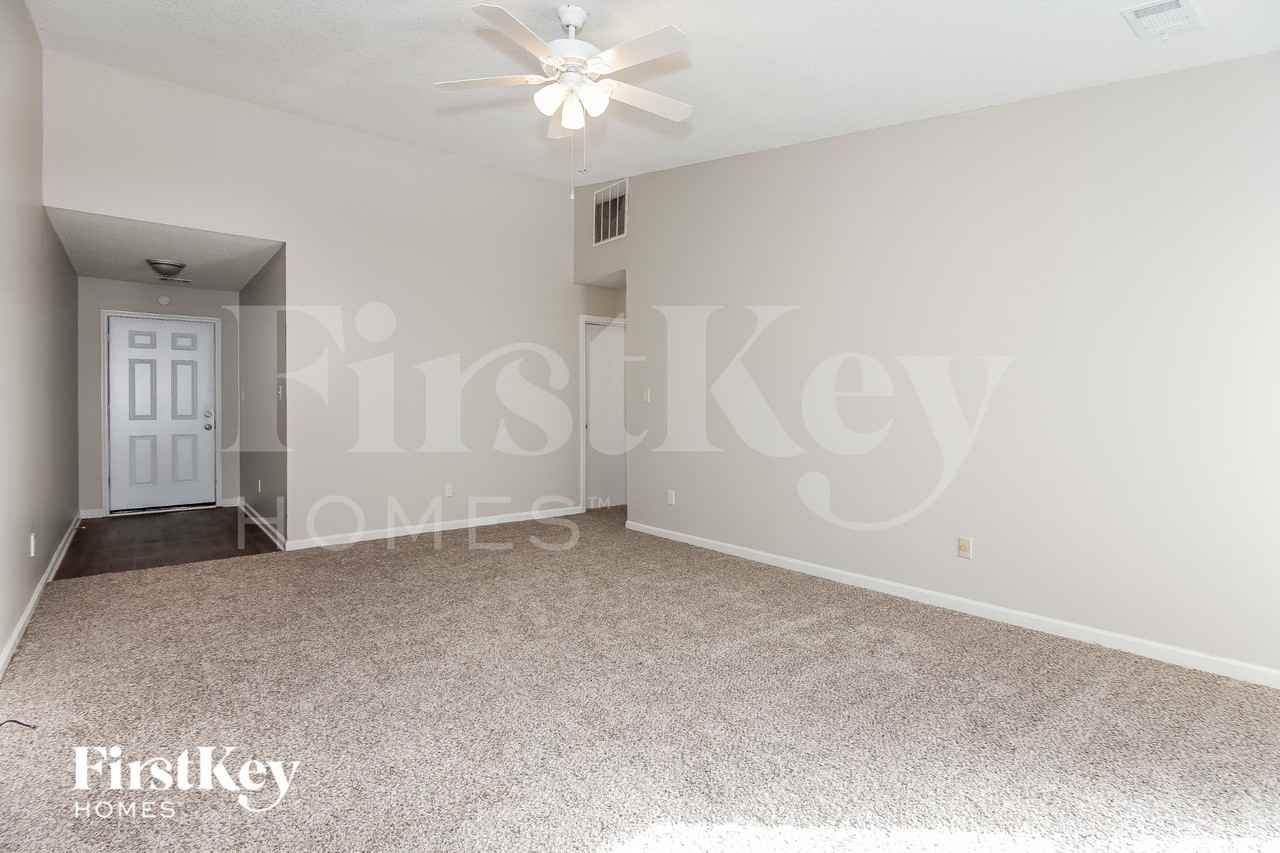 150 Domino Ct - Photo 7 of 18