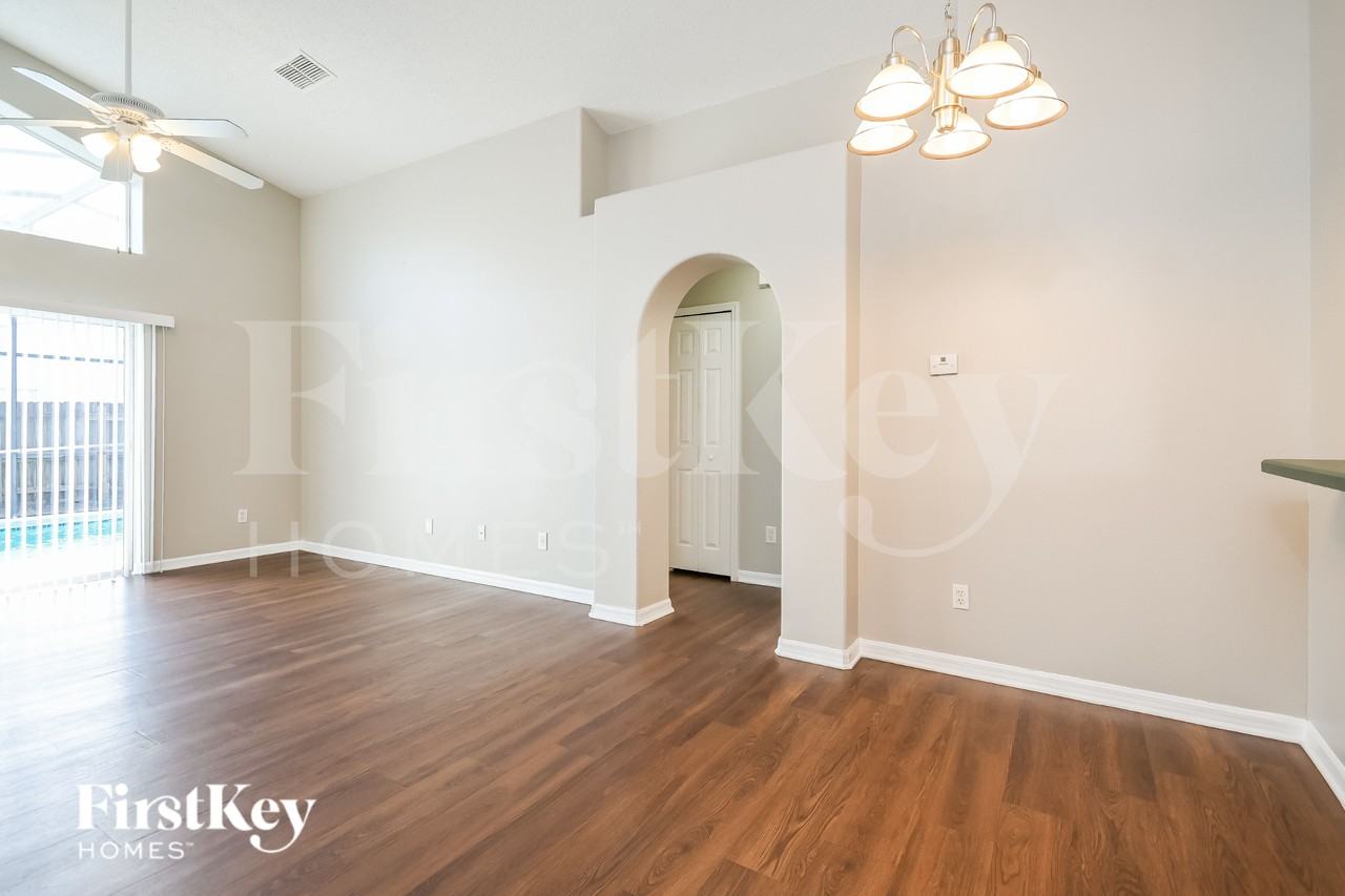 4512 Alaqua Trl - Photo 6 of 19