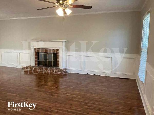 1484 Sugarmaple Ct Sw - Photo 3 of 10