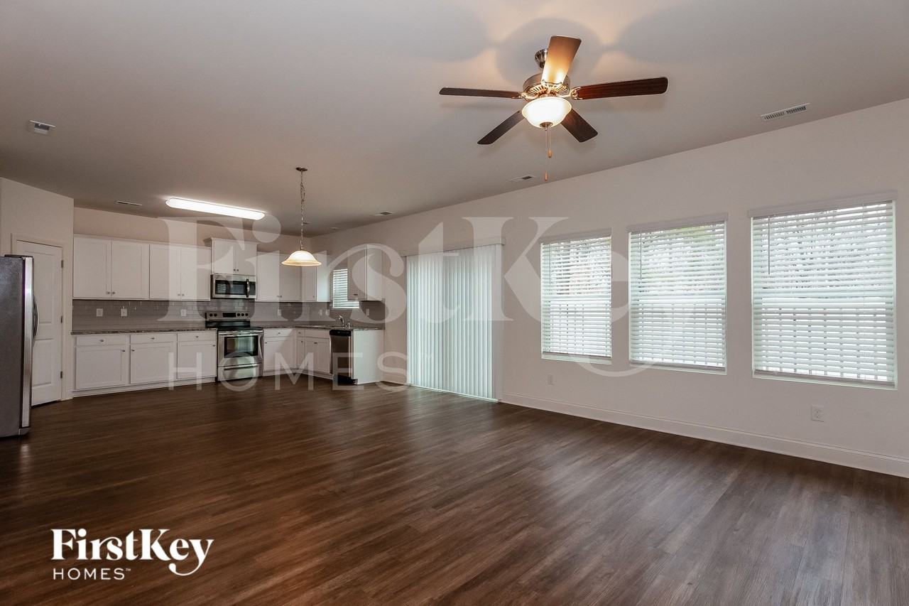 9529 Blue Knoll Ct - Photo 2 of 15