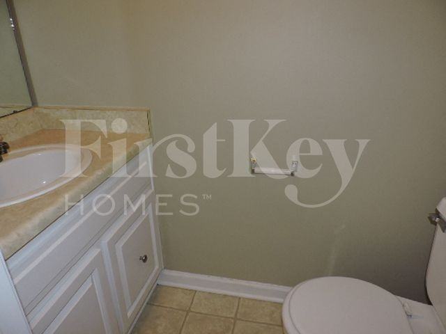 8601 Thorncliff Fwy - Photo 7 of 21