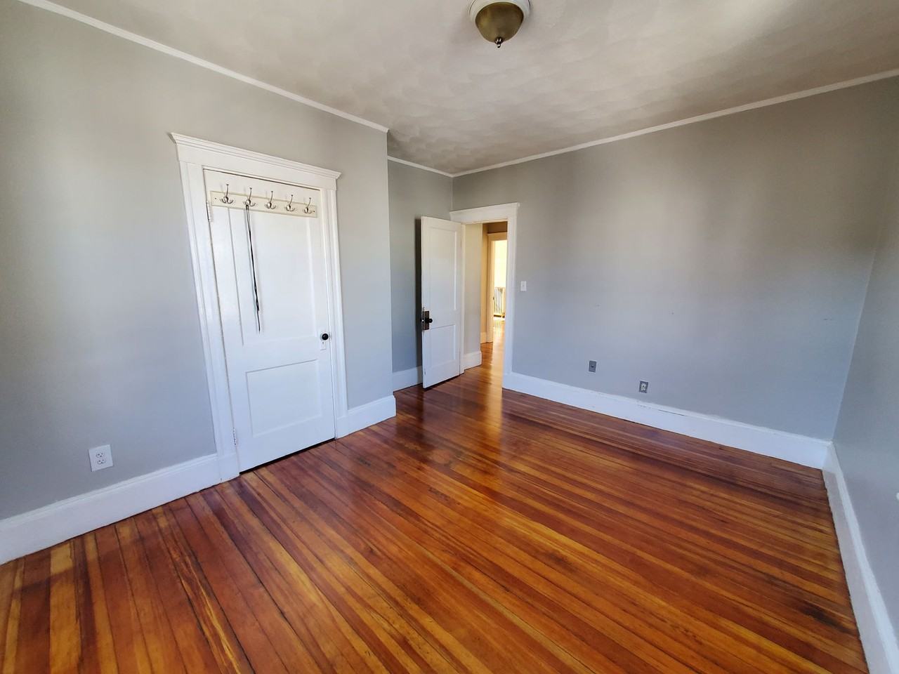 623 Fellsway #U2 - Photo 3 of 8