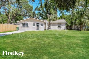 7309 N Dartmouth Ave - Photo 1 of 1