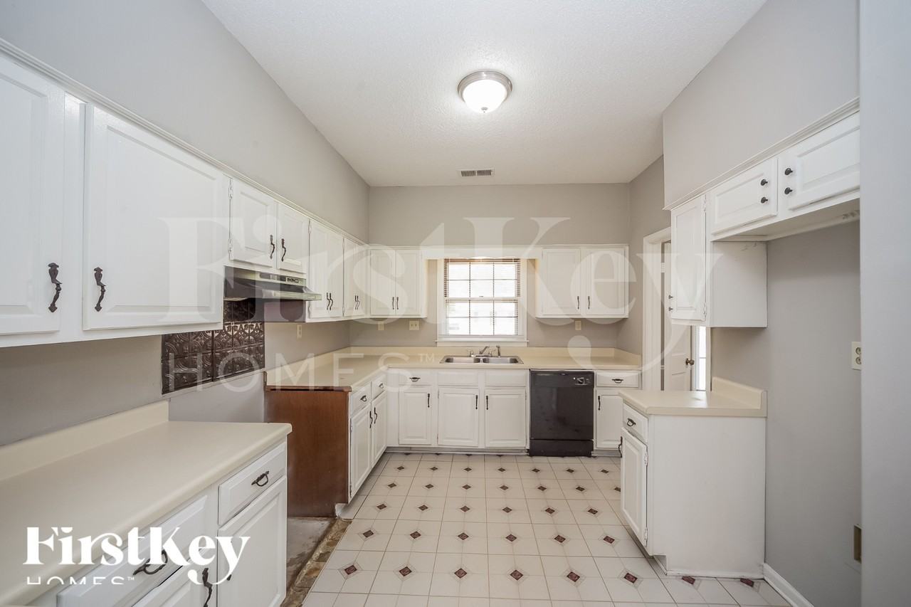 7115 Falls Hollow Cv - Photo 7 of 18