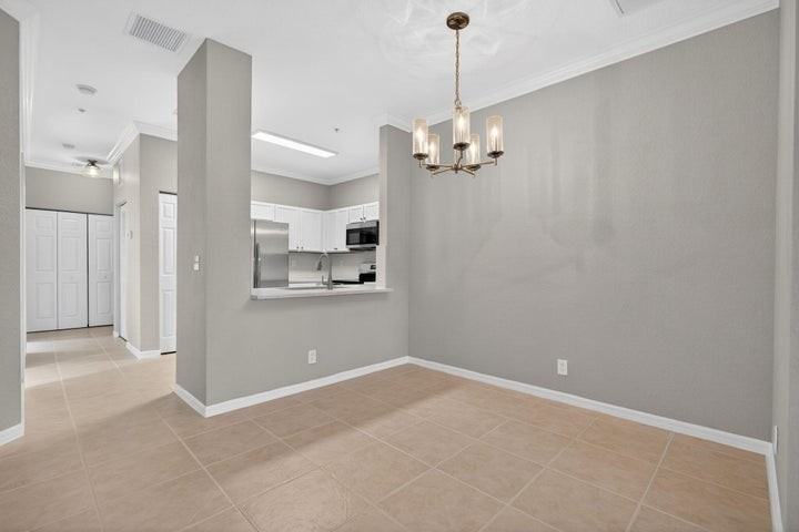 160 Village Boulevard #I - Photo 5 of 10