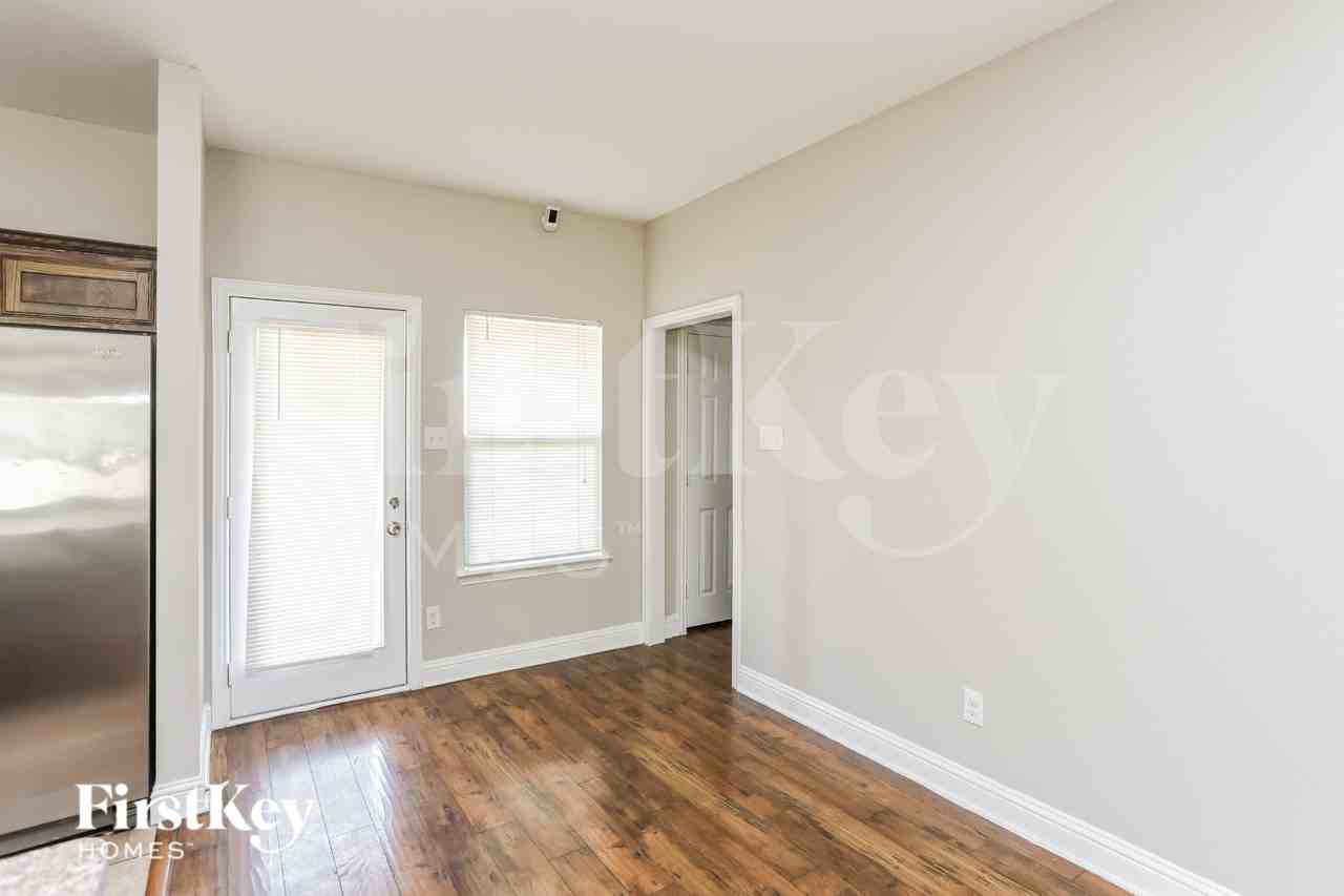 618 Canvas Ct - Photo 5 of 16