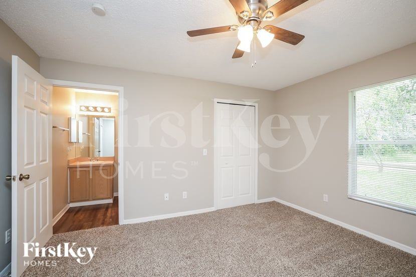 415 Calhoun St - Photo 7 of 16