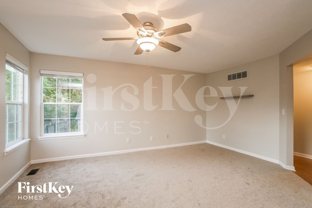 2026 Coldwater Ct - Photo 2 of 14