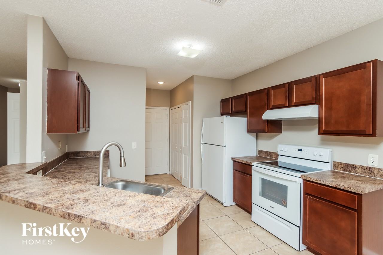 133 Dahl Ave - Photo 5 of 15