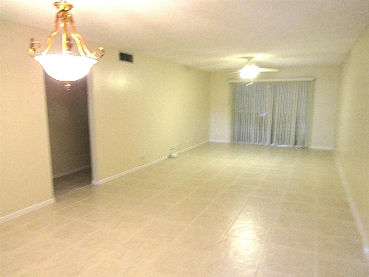3001 Portofino Isle Apt G2 - Photo 5 of 50