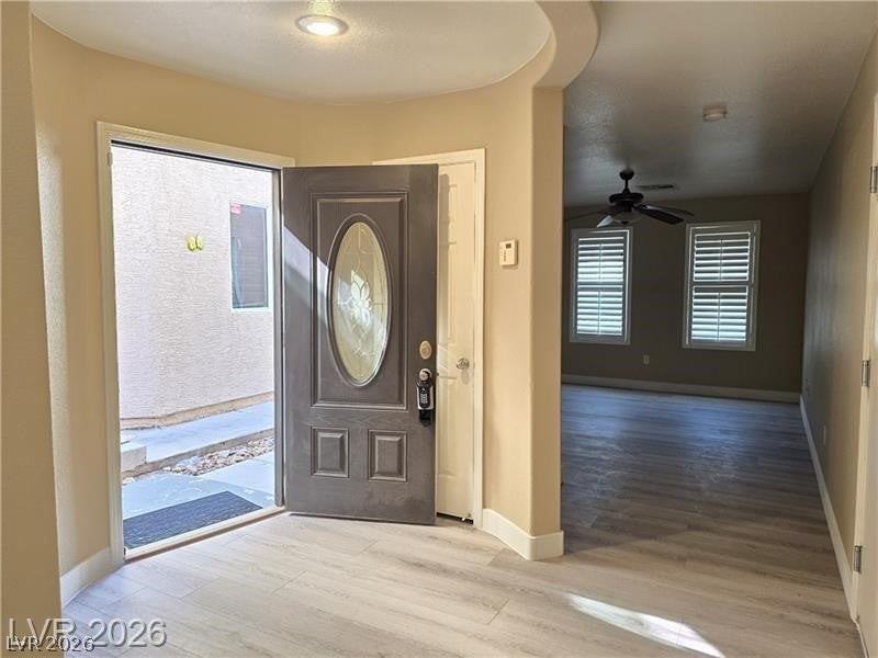 5671 Merced St - Photo 2 of 26