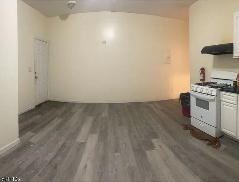 286 Broadway - Photo 4 of 10