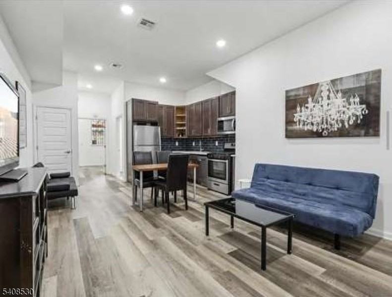430 Ocean Ave - Photo 2 of 19