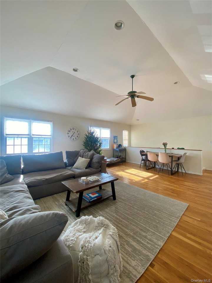 641 E Olive St - Photo 2 of 13