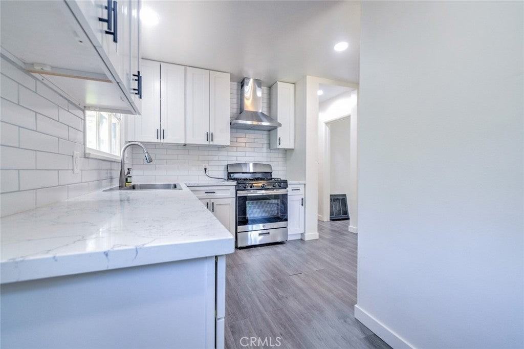 12123 Rose Dr - Photo 6 of 27