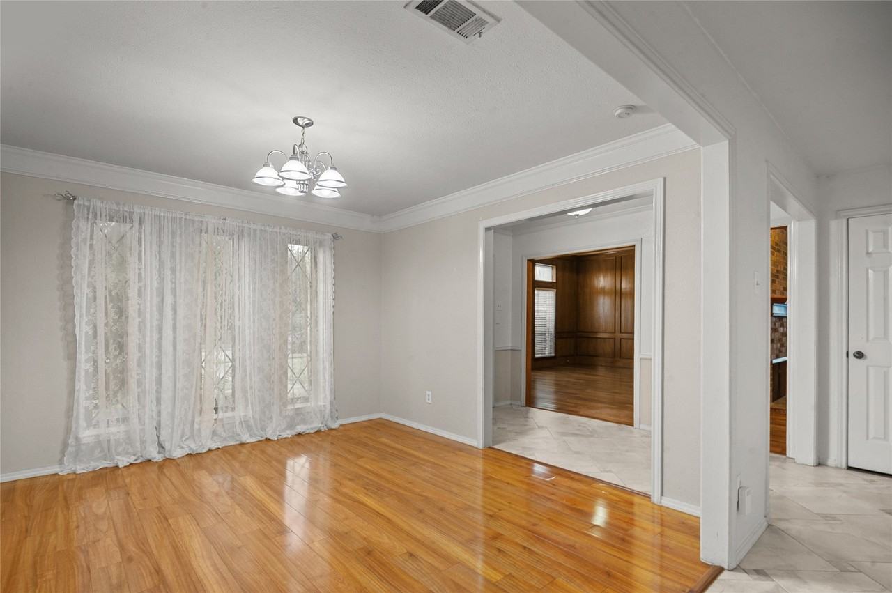 2417 La Vida Pl - Photo 4 of 21