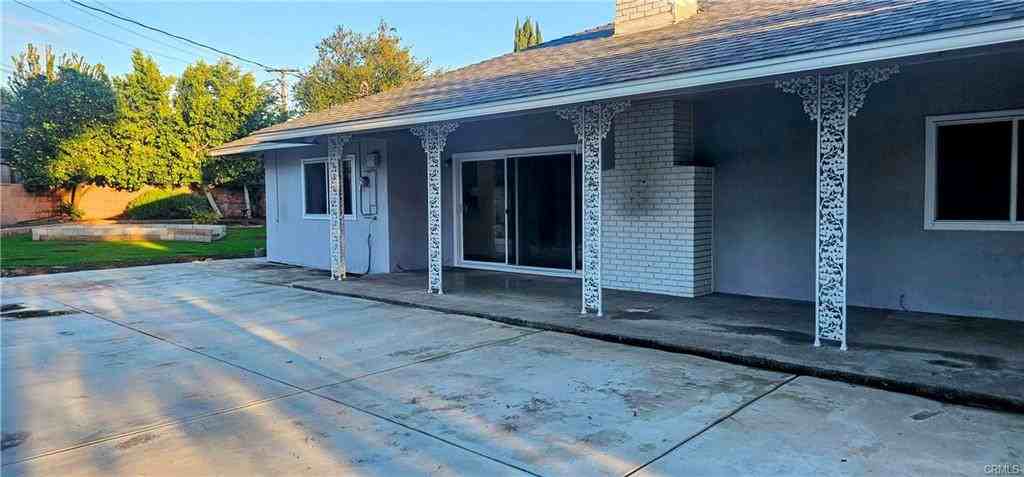 1681 Rutgers Ct - Photo 3 of 32