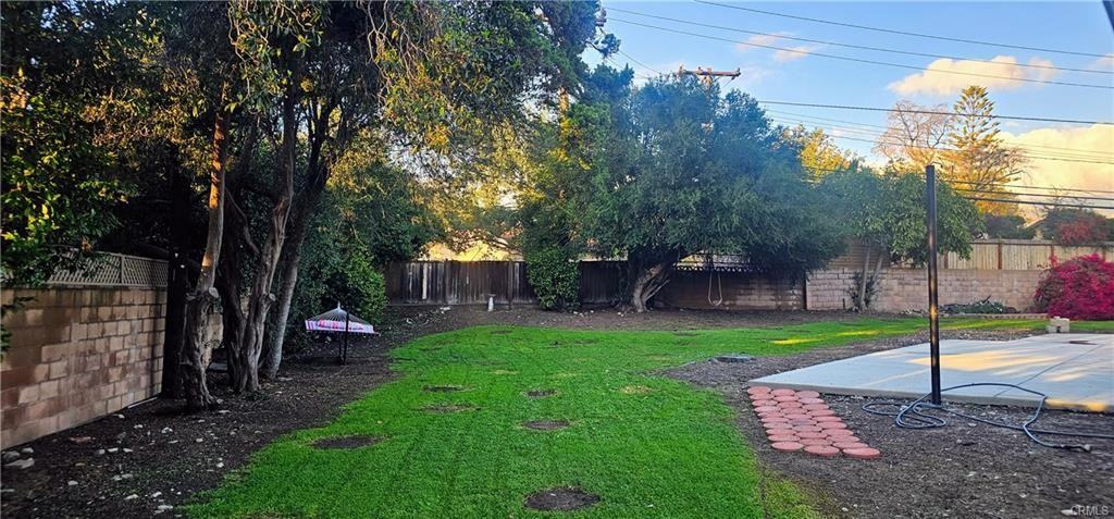 1681 Rutgers Ct - Photo 4 of 32