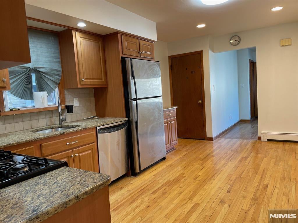 3 Ann St ##1f - Photo 6 of 15