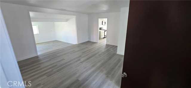 8110 Millergrove Dr - Photo 2 of 6