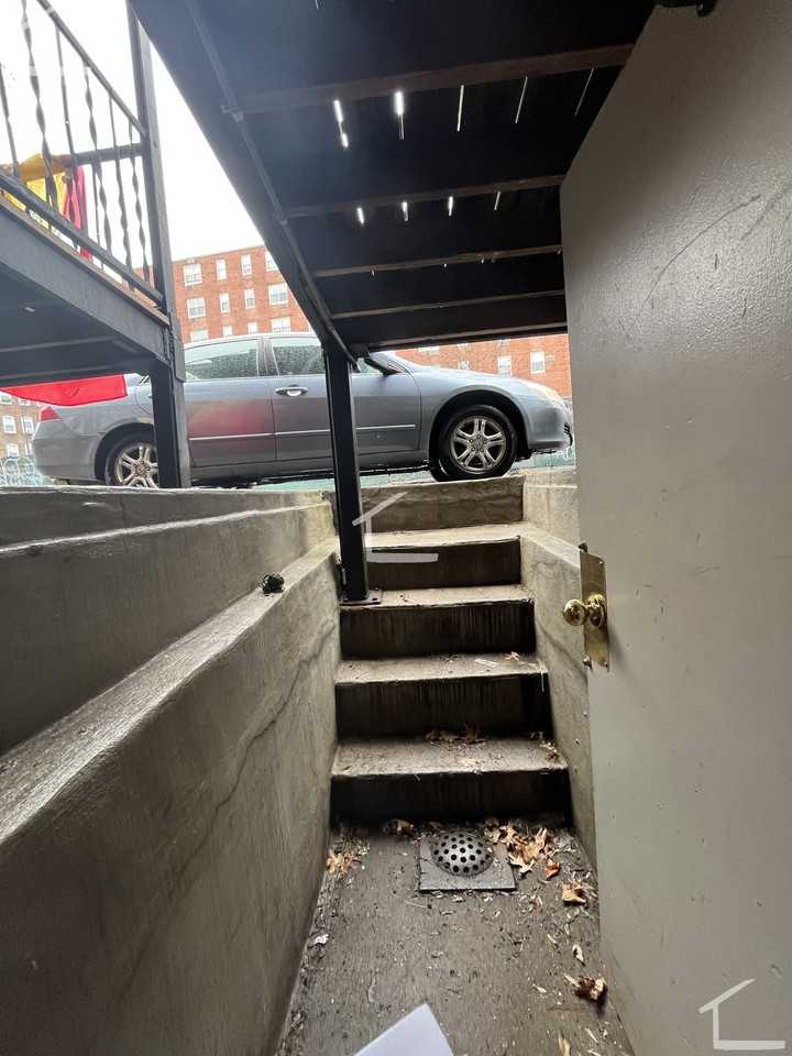95 Gordon St #18 - Photo 6 of 13