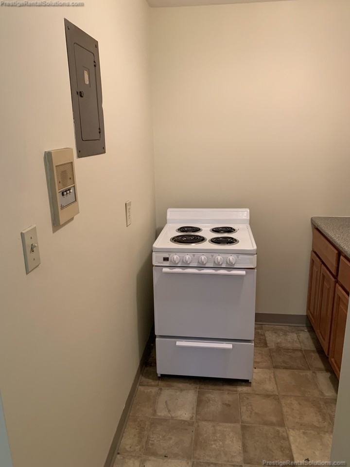 Commonwealth Ave. & Colborne Rd. #2 - Photo 3 of 11