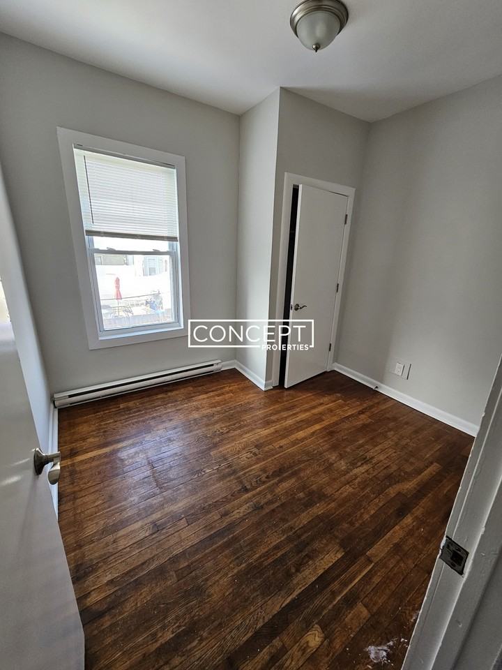 121 George St #2 - Photo 6 of 14