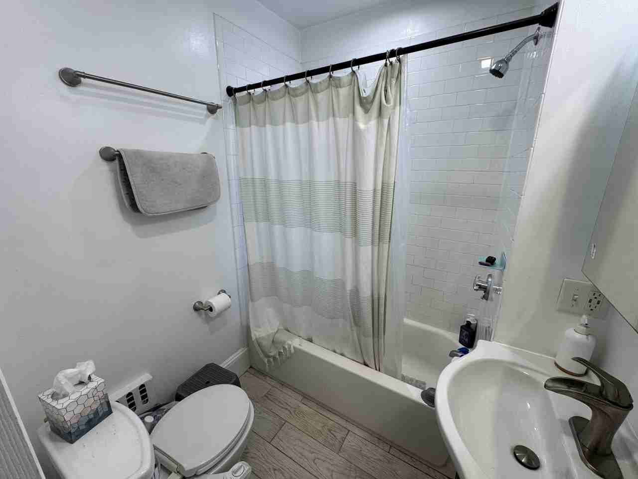 42 Gorham St #2 - Photo 5 of 29