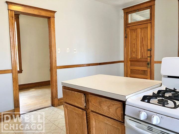 2334 W Belden Ave #4 - Photo 2 of 13