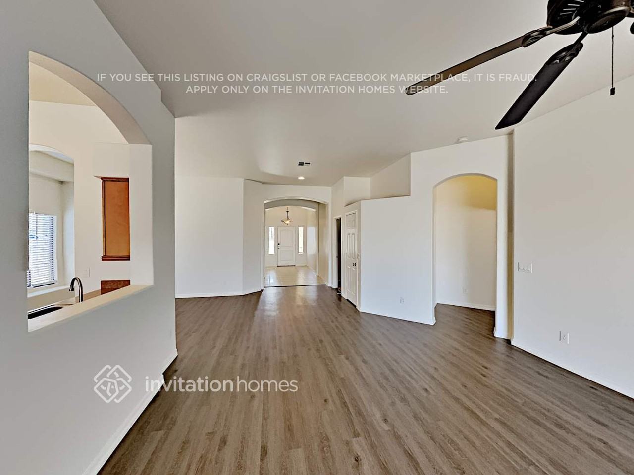 660 S Lawson Dr - Photo 3 of 18