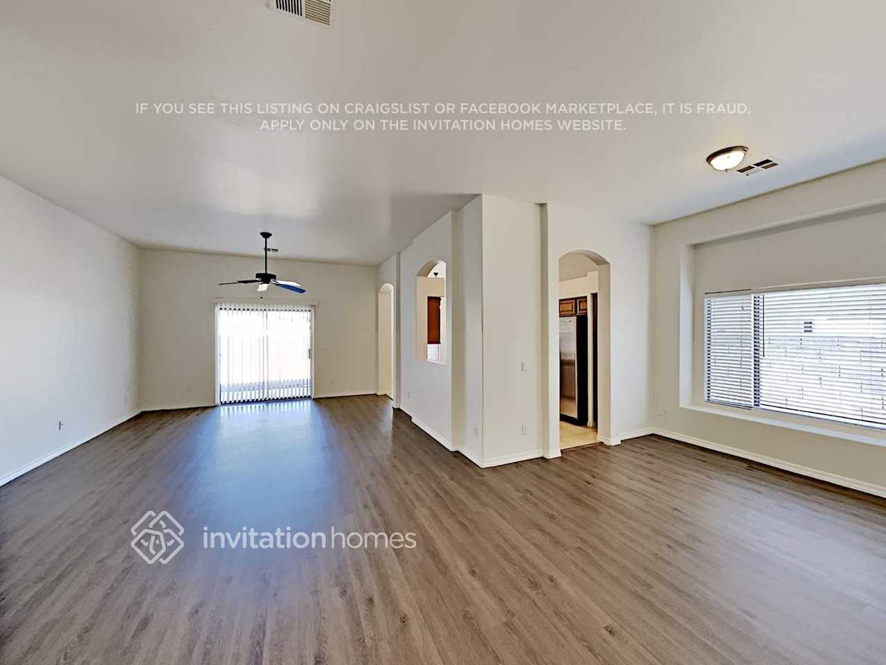 660 S Lawson Dr - Photo 4 of 18