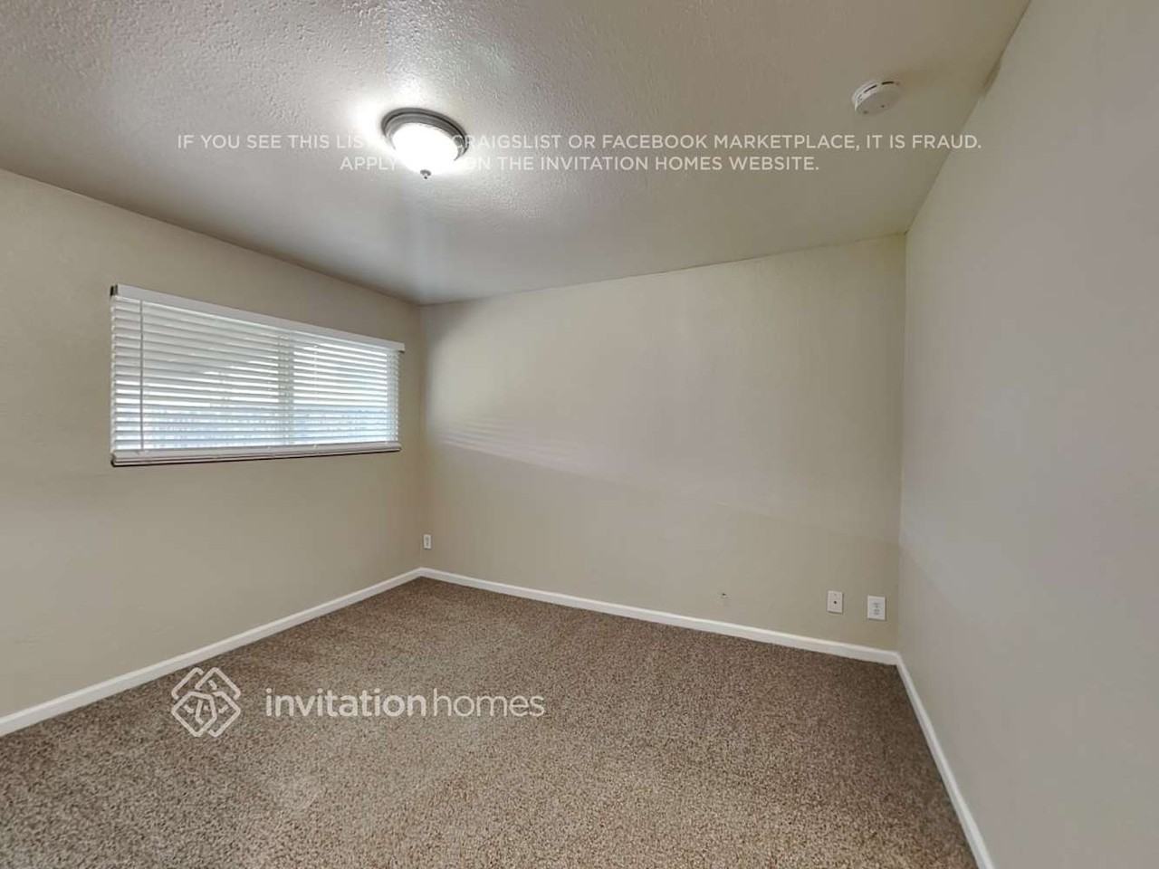 7711 E Beatrice St - Photo 3 of 12