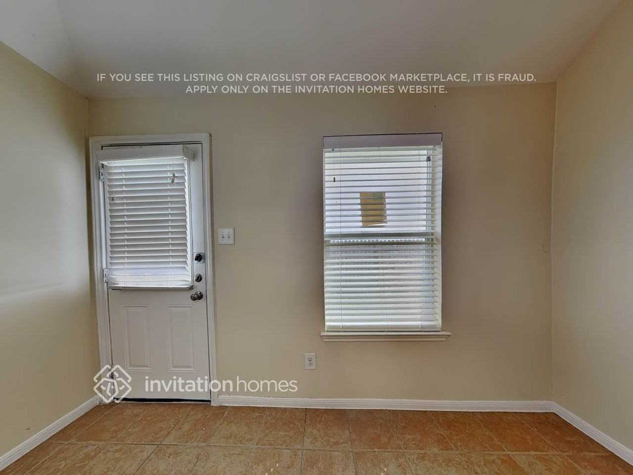 19235 Sandelford Dr - Photo 3 of 18