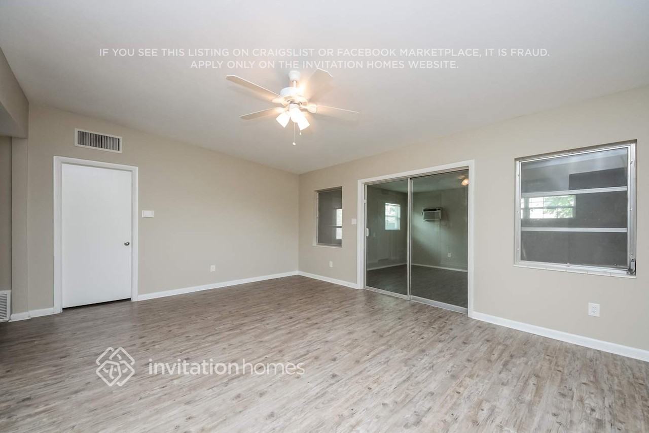 1790 Viburnum Ln - Photo 5 of 21